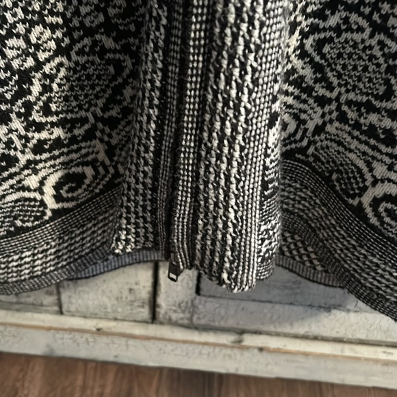 Long flower sweater - Picture 6 of 8